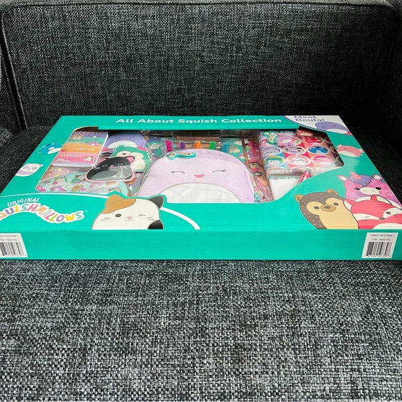 NIB Squishmallows Activity Set- Beula - Picture 4 of 8